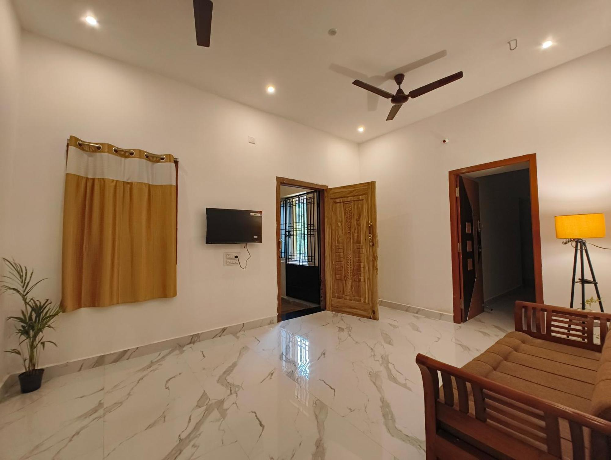 Eesha - A Premium Near Temple Homestay