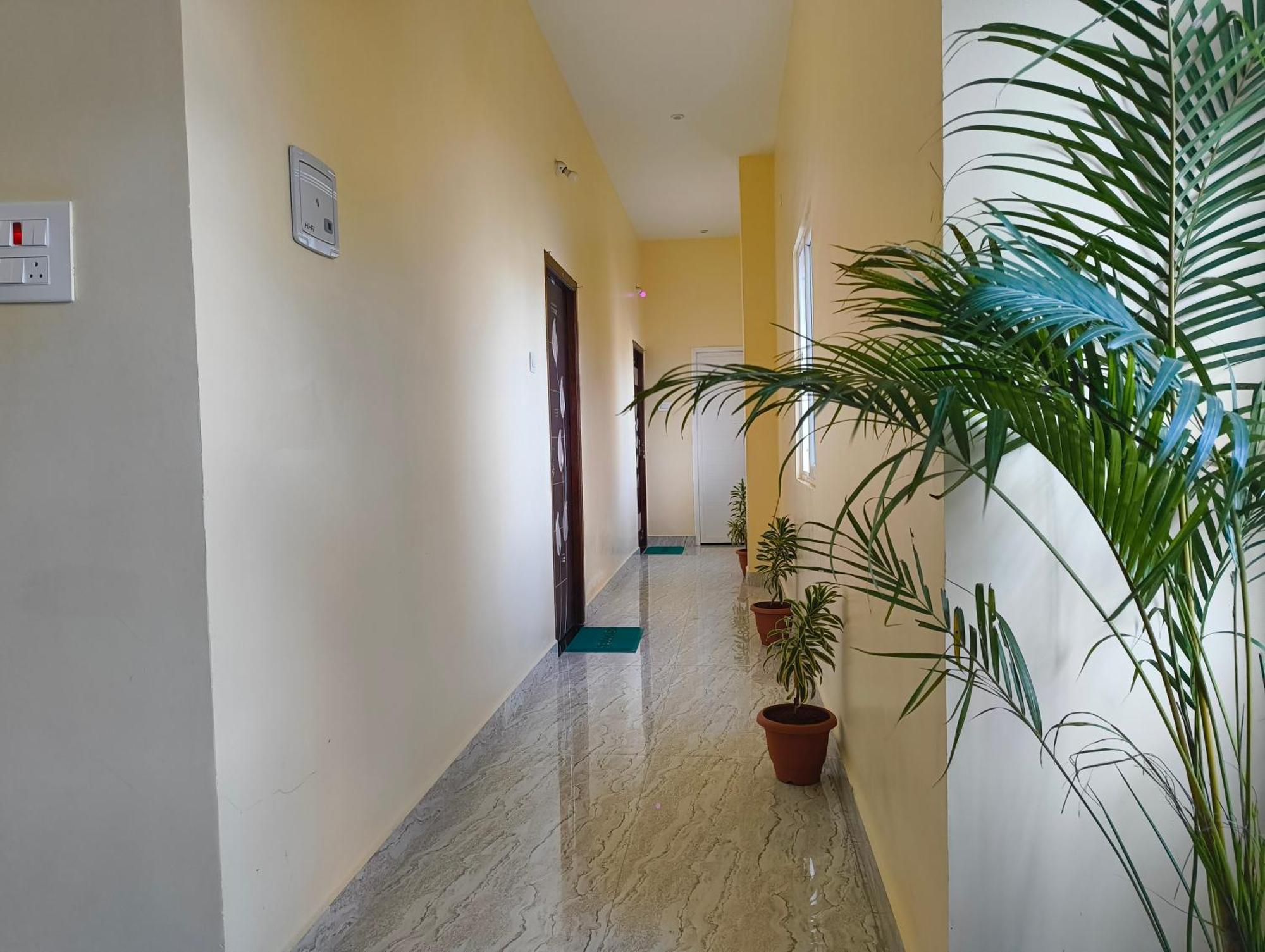 Homestay Eesha - A Premium Near Temple *